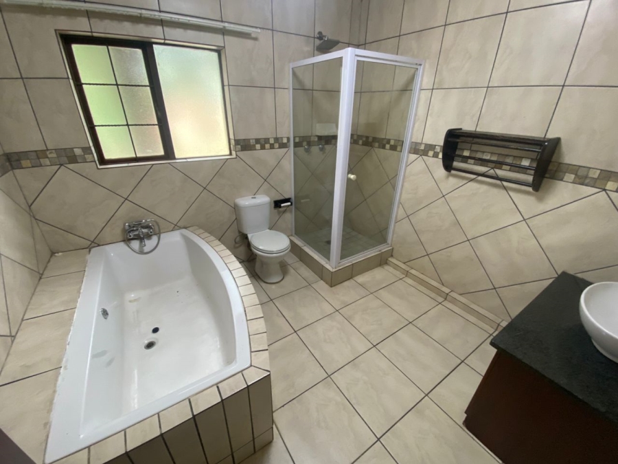 3 Bedroom Property for Sale in Waterval East North West